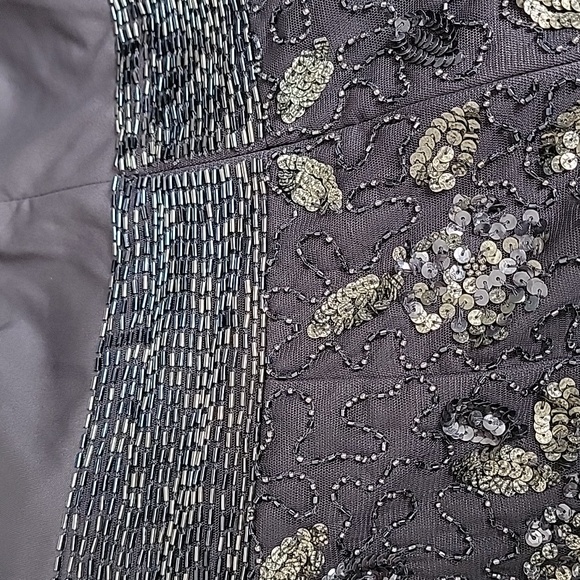 Adrianna Papell Women's Beaded cape Gray Maxi Dress / Size 6. NWOT. - Picture 15 of 15